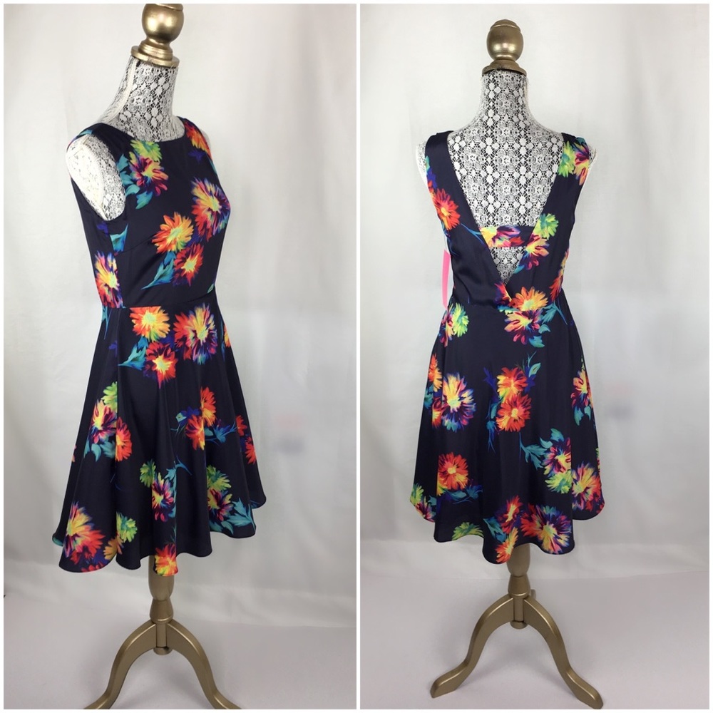 Betsey Johnson V Back Purple Multi Color Flowered Dress NWT